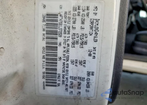 2001 Jeep Cherokee Sport z USA, uszkodzony, nr VIN 1J4FT47S91L572520